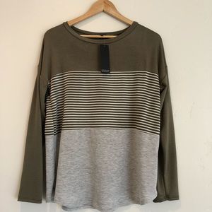 Roolee Boutique loose fit long sleeve, size M